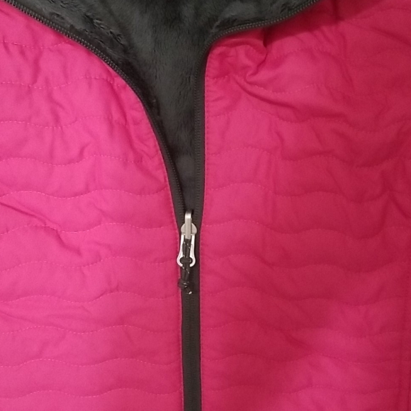 Vest - Picture 4 of 7